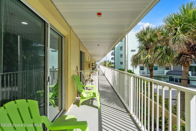 Building Photo - 3820 Ocean Beach Blvd