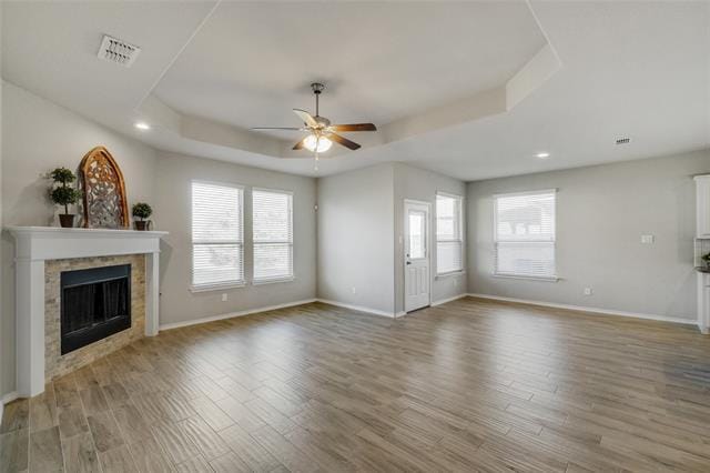 Building Photo - 821 Meadows Dr