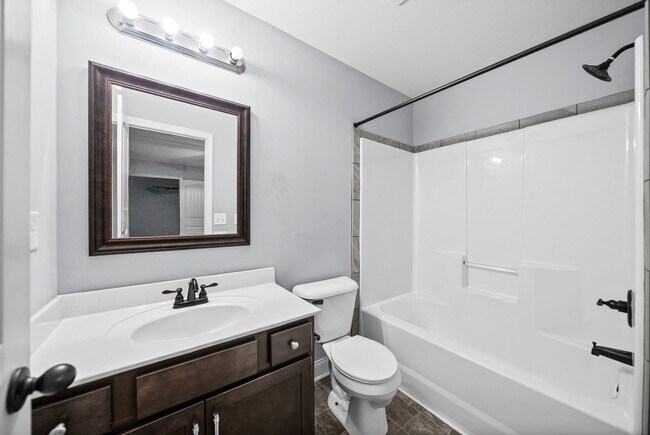 Building Photo - 771 Banister Dr