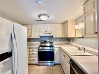 Building Photo - 20 Annette Ln