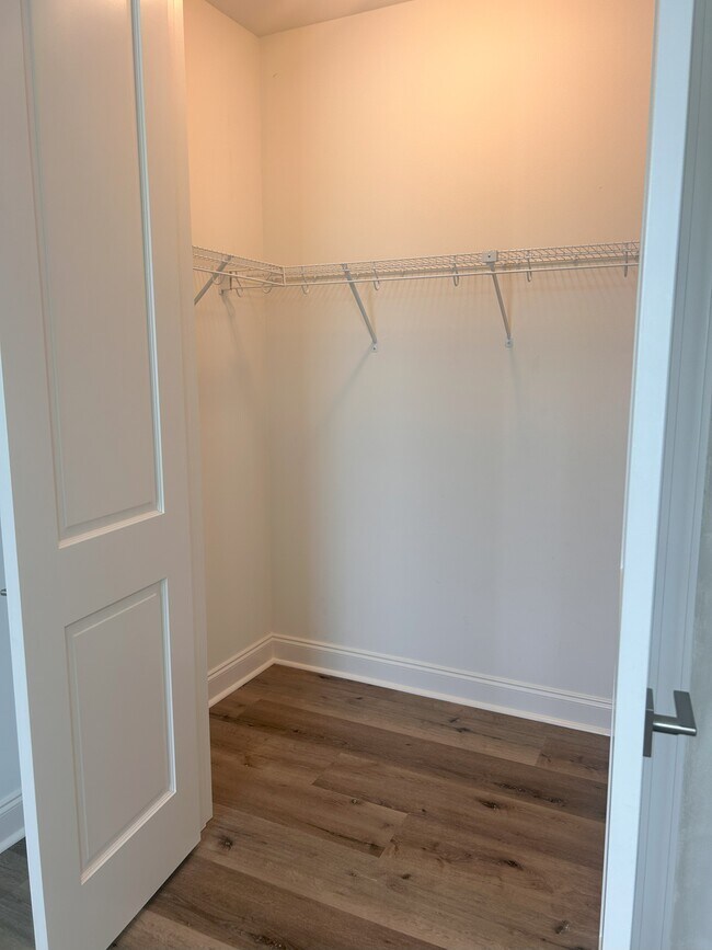 Building Photo - 14 Conifer Ct