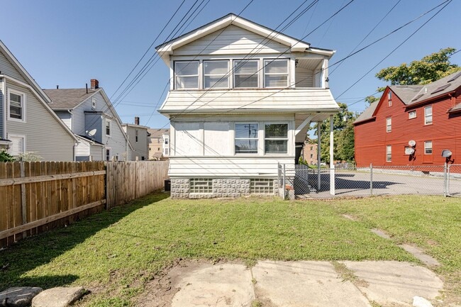 Building Photo - 5515 Bridge Ave