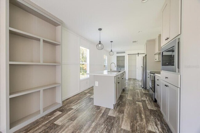 Building Photo - 326 Smith Rd