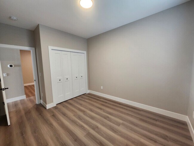 Building Photo - 2112 Lentz Rd