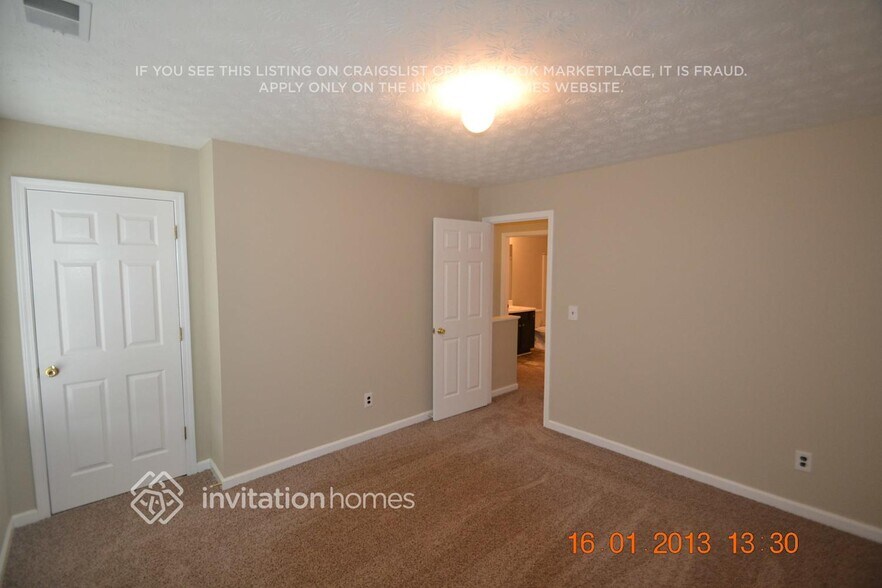 Building Photo - 6699 Princeton Park Ct