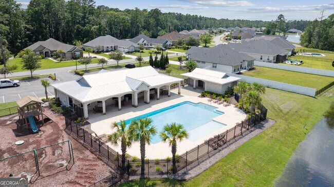 Building Photo - 204 Riley Hunter Dr