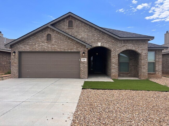 Primary Photo - 4 Bedroom Rental Available July 7th in Lub...
