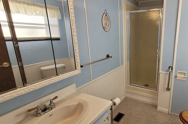 Building Photo - Charming 2-Bed Pueblo West Home with Vintage Character & Covered Parking