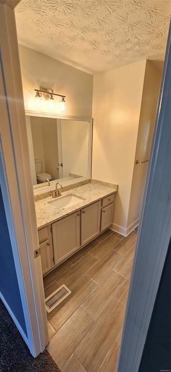 Building Photo - 1505 Westminster Dr