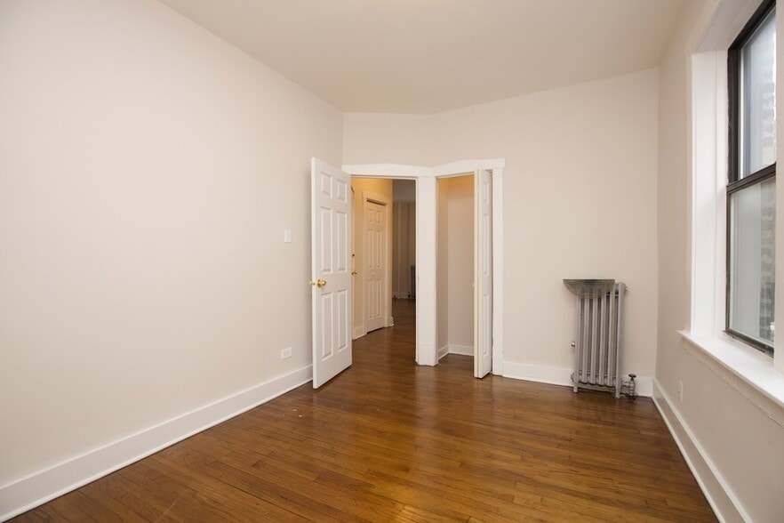 Building Photo - 1534 N Kedzie Ave