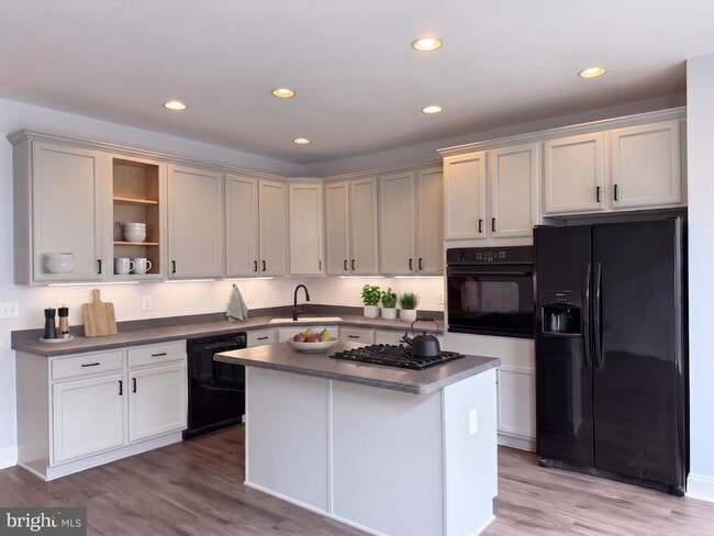 Building Photo - 8358 Millom Ct