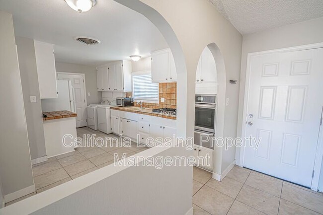 Building Photo - 20865 Burbank Blvd