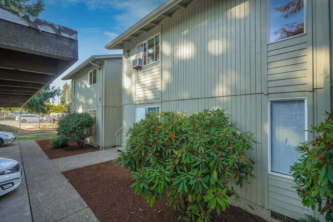 Building Photo - 5495 A St