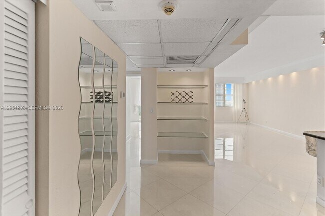Building Photo - 19390 Collins Ave