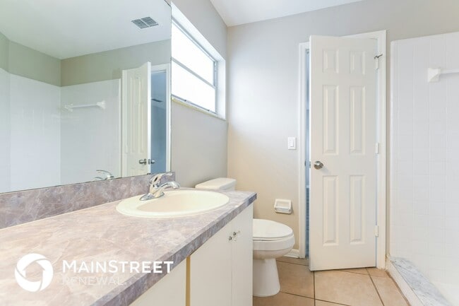 Building Photo - 1511 Indian Oaks Trail