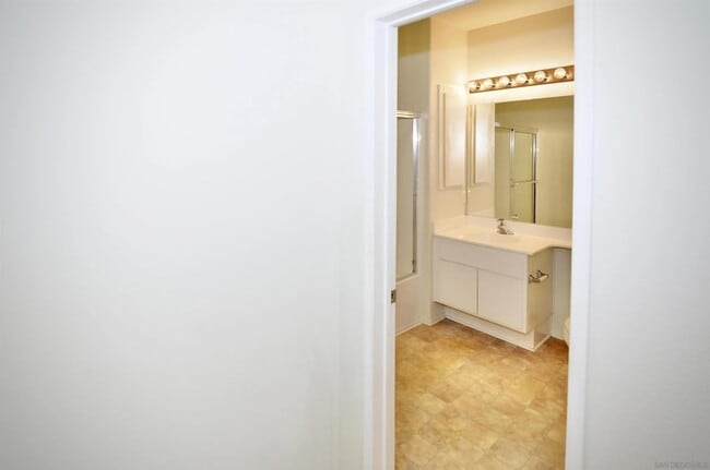 Building Photo - 10840 Scripps Ranch Blvd