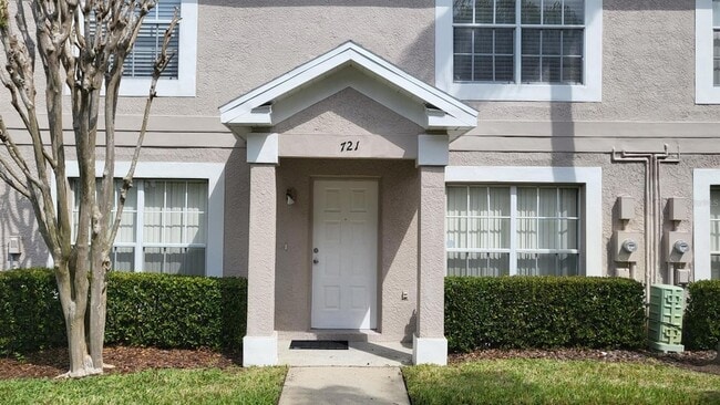 Building Photo - 721 Kensington Lake Cir