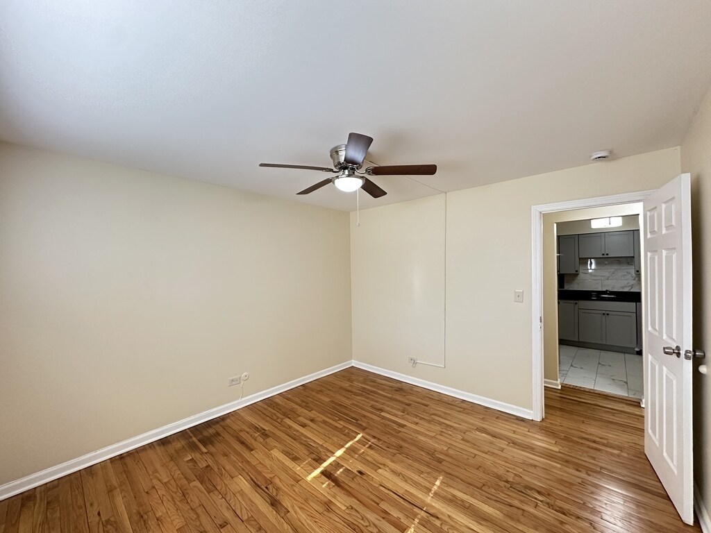 Building Photo - 630 Lincoln Ave