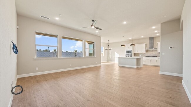 Building Photo - Brand New Granville Home