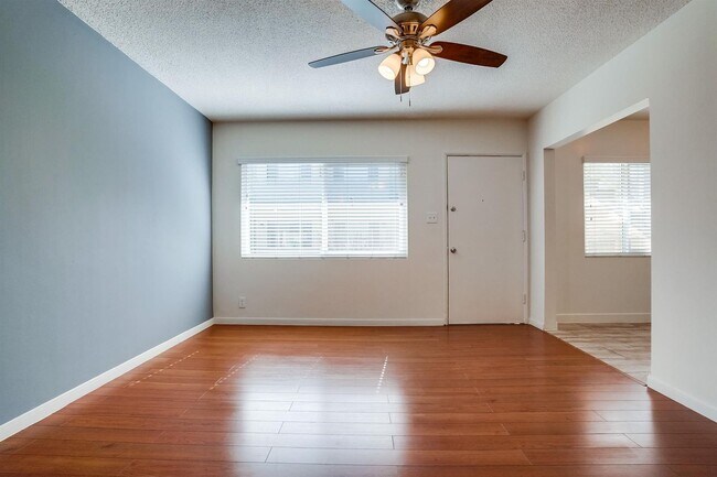 Interior Photo - 6028 West Blvd