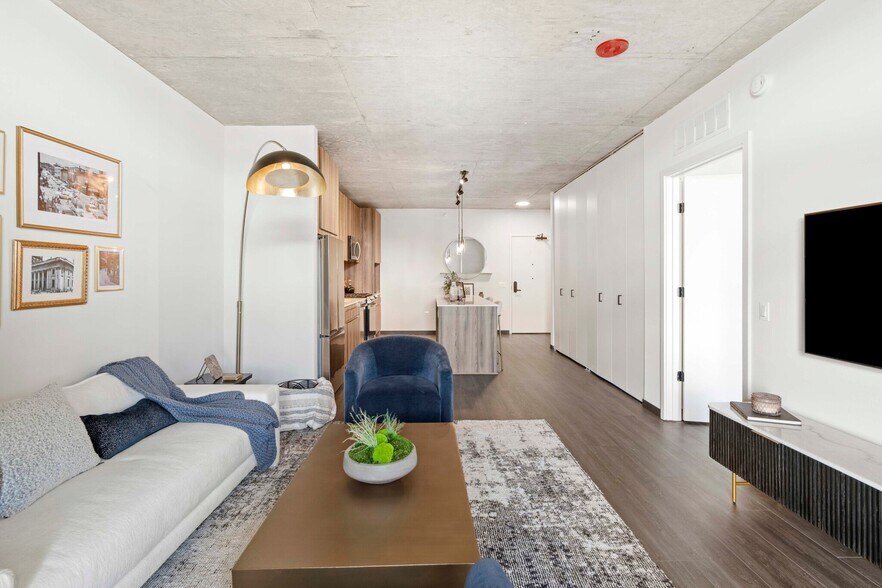 Building Photo - 148 N Ashland Ave