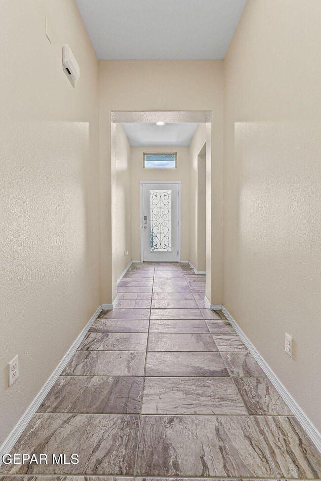 Building Photo - 11589 Flor Cadillo