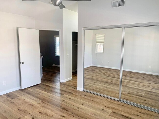 Building Photo - Lovely Carlsbad Home in the Gated Community of Harbor Point