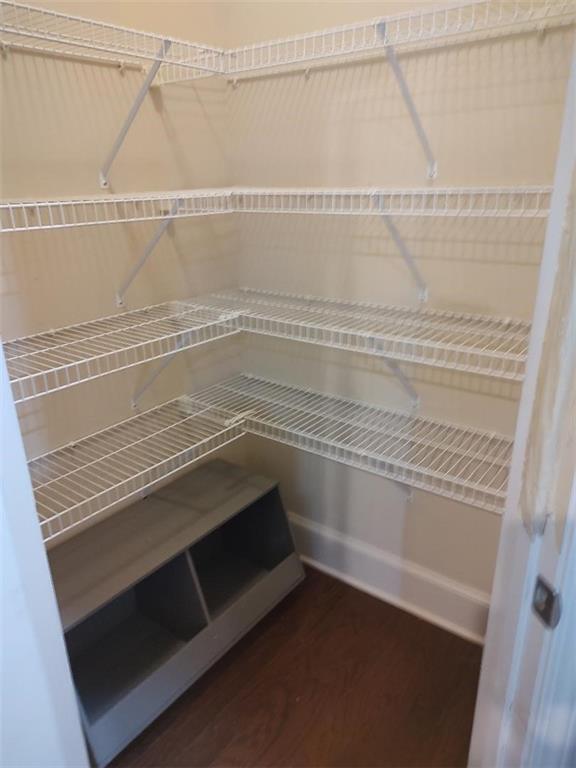 Building Photo - 6210 Pine Bluff Dr