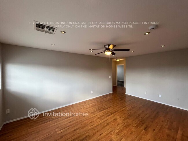 Building Photo - 11545 W Larkspur Rd