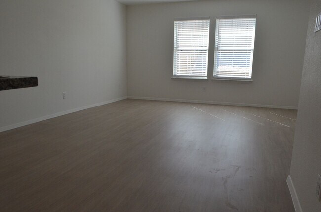 Building Photo - 1419 Indian Camp Trail