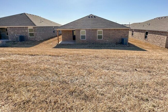 Building Photo - 11717 NW 95th St