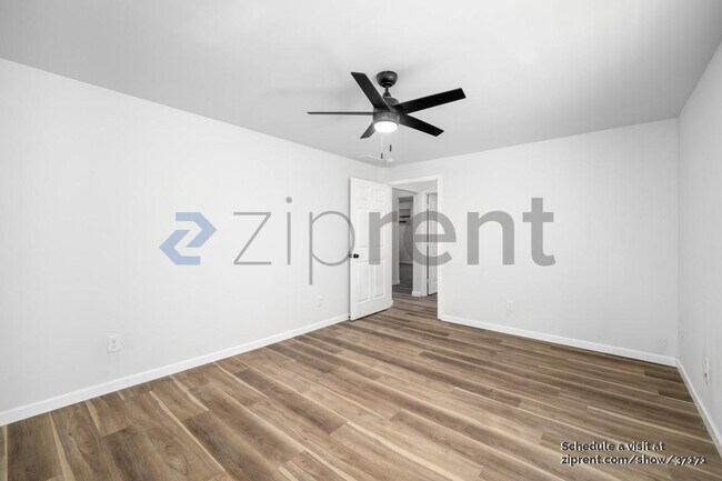 Building Photo - 4990 Sawgrass Pl NW