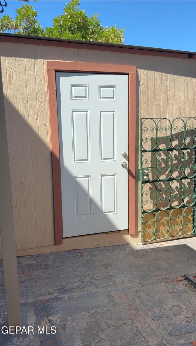 Building Photo - 232 Montego Bay Dr
