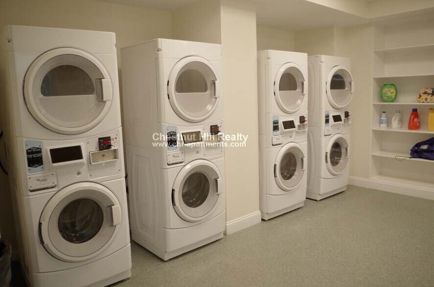 Building Photo - 3 Chauncy St