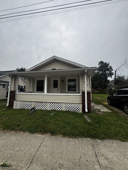 Building Photo - 212 Ludlow Rd