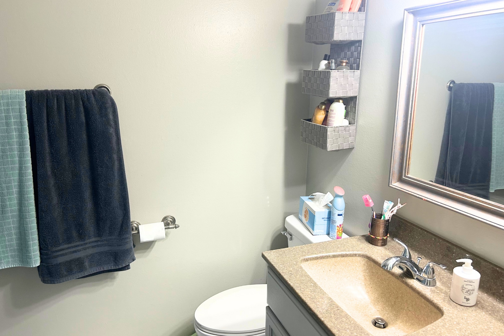 Building Photo - 2822 S Main Ave