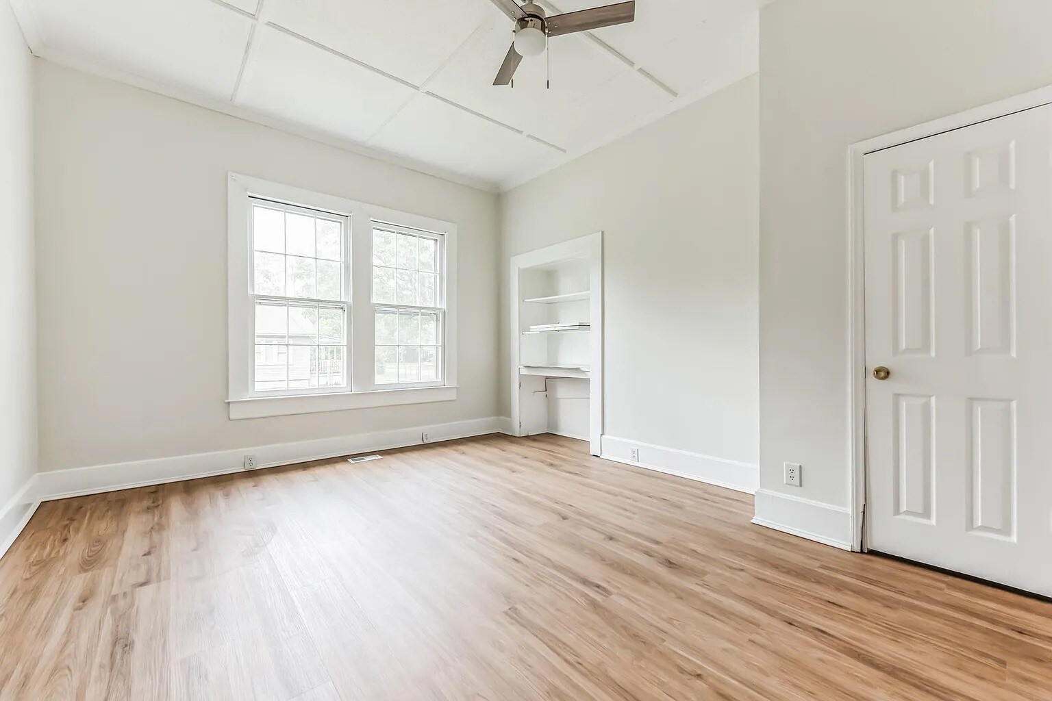 Building Photo - 338 State St