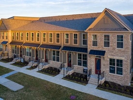 Building Photo - 934 Pullman Pl