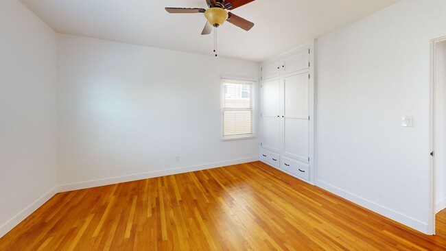 Building Photo - Charming Remodeled 2 Bed/1 Bath Home in Sa...