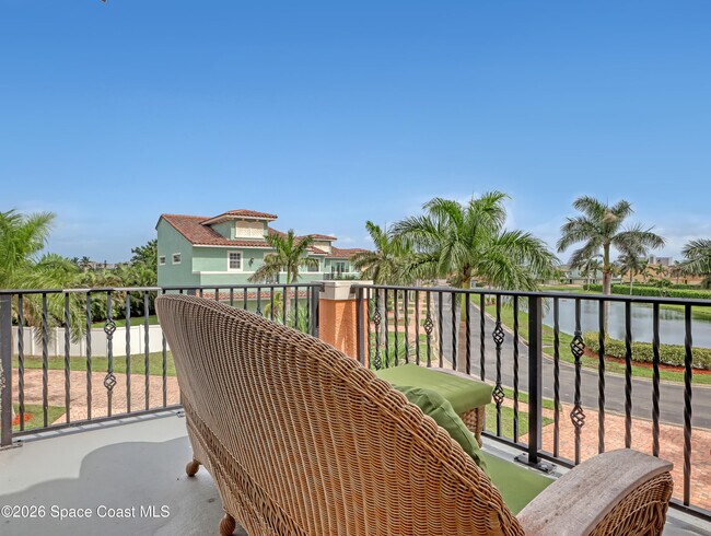 Building Photo - 118 Mediterranean Way