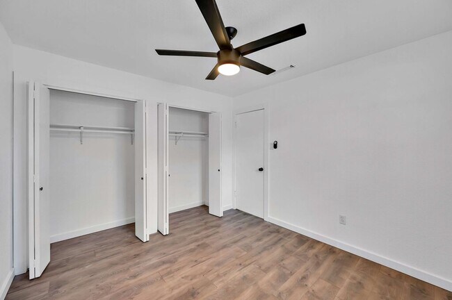 Building Photo - 5311 Tennyson Dr