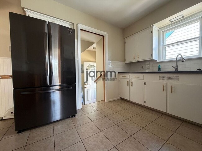 Building Photo - 4566 W 226th St