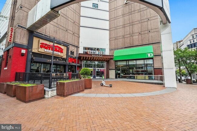 Building Photo - 7607 Eastern Ave NW