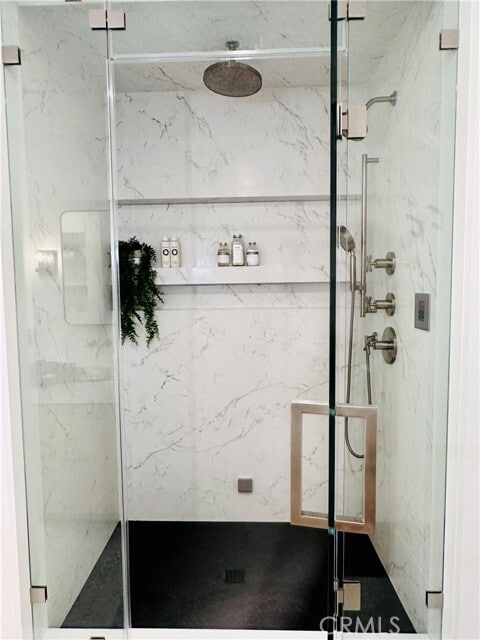 Building Photo - 611 Avenue C