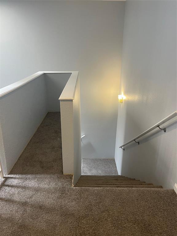 Building Photo - 13451 Parkway Blvd