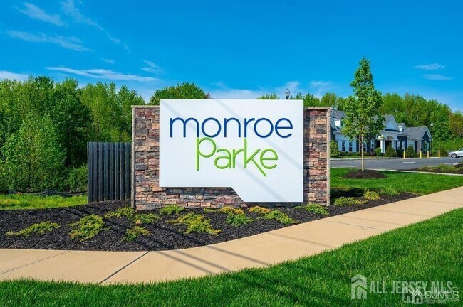 Building Photo - 617 Marion Ln