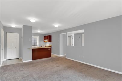 Building Photo - 102 N Caroline Pl