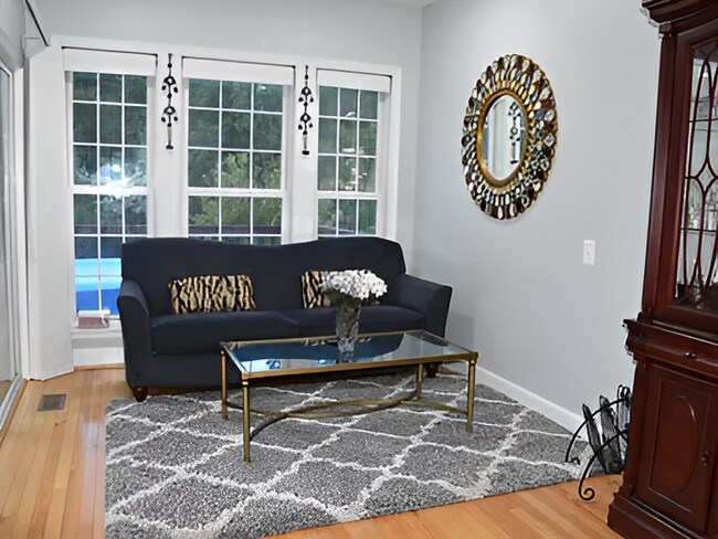 Building Photo - 2460 Terra Cotta Cir