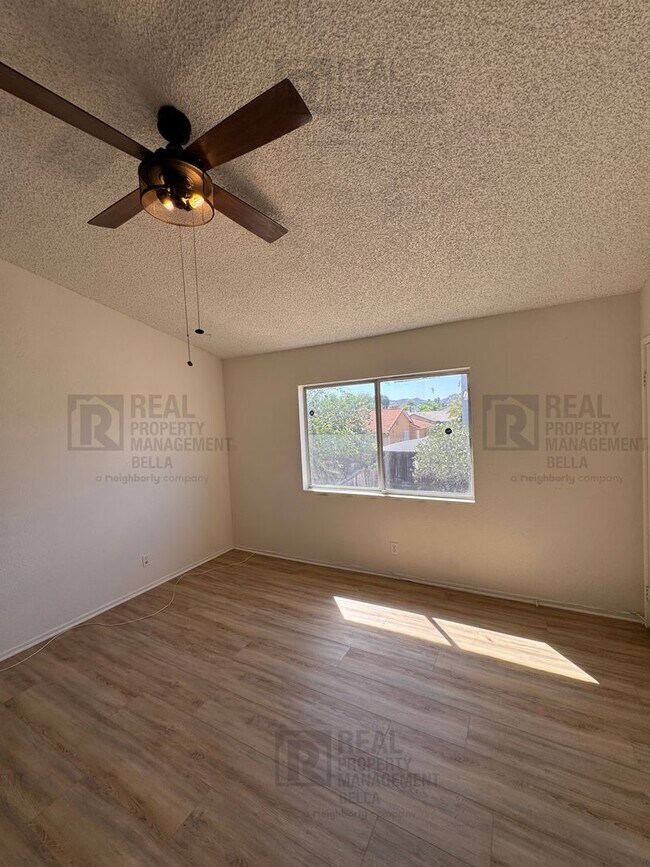 Building Photo - 1330 Wrigley Ln