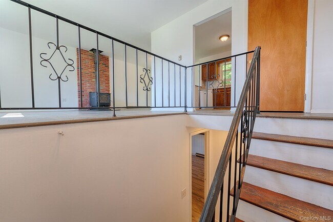 Building Photo - 17 Slate Field Ln